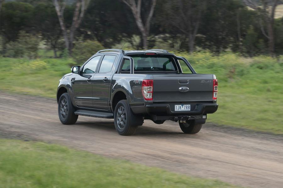  Ford Ranger Double Cab FX4 2017 года  (AU) (фото 37 из 40)